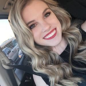 Meet your Posher, Gabriele